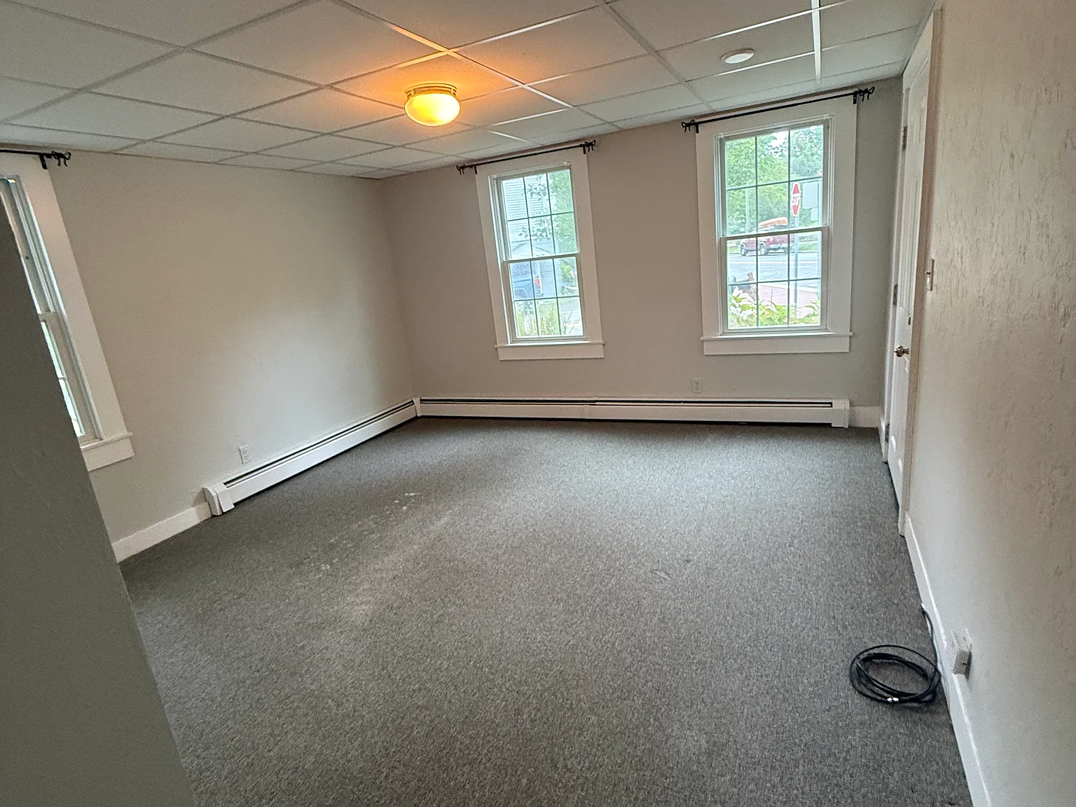 1 bed, 450 sqft, $1,875 — Photo 2