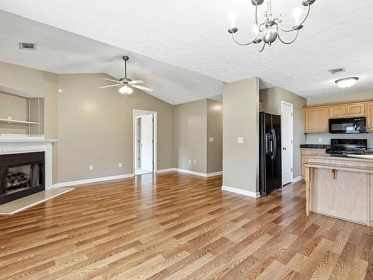 264 Wrightsburg Way — Photo 10