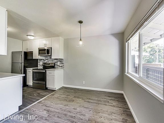 5th image of 321 Stambaugh St APT 6