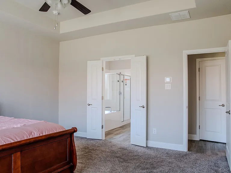 1017 Almond St — Photo 17