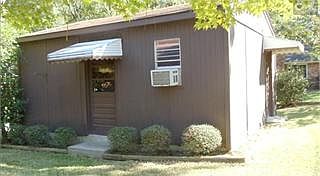 Cottage in backyard aprox. 500 sf