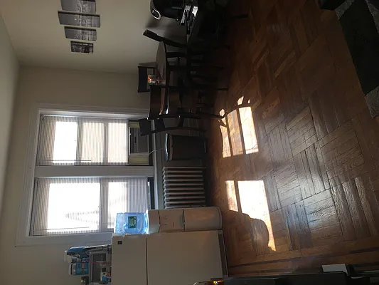 Rented by Metropolis International Realty Inc. | media 20