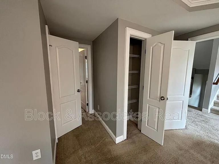 124 Factors Walk Ln — Photo 18