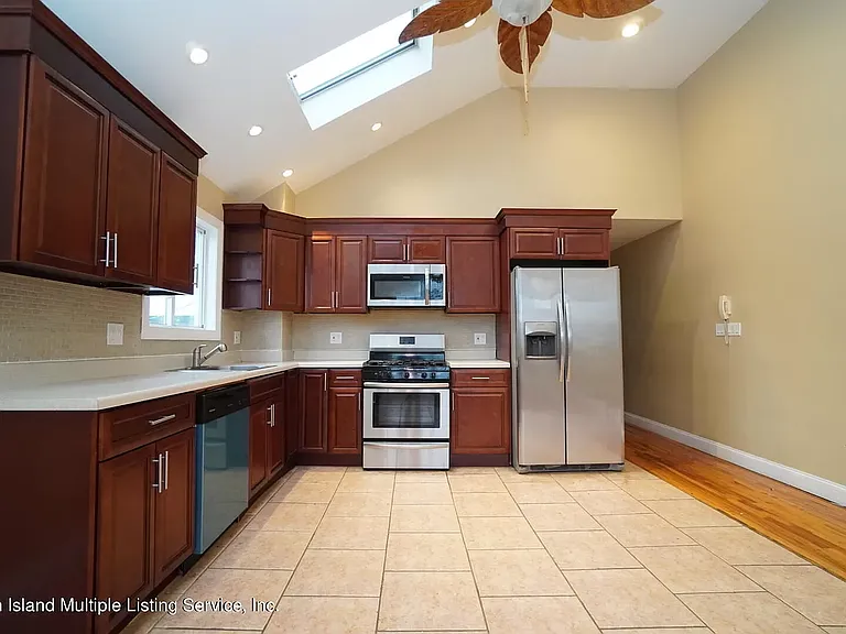 508 Delafield Ave #2 — Photo 2