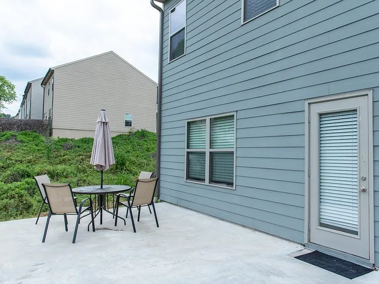 82 Fern Walk — Photo 23