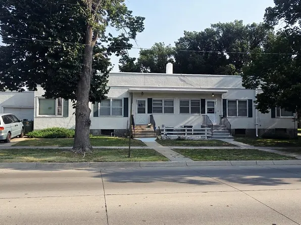 401 W J St, McCook, NE 69001