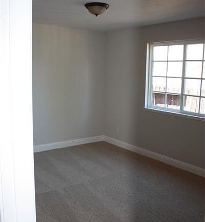 4th image of 5641 Nona Way