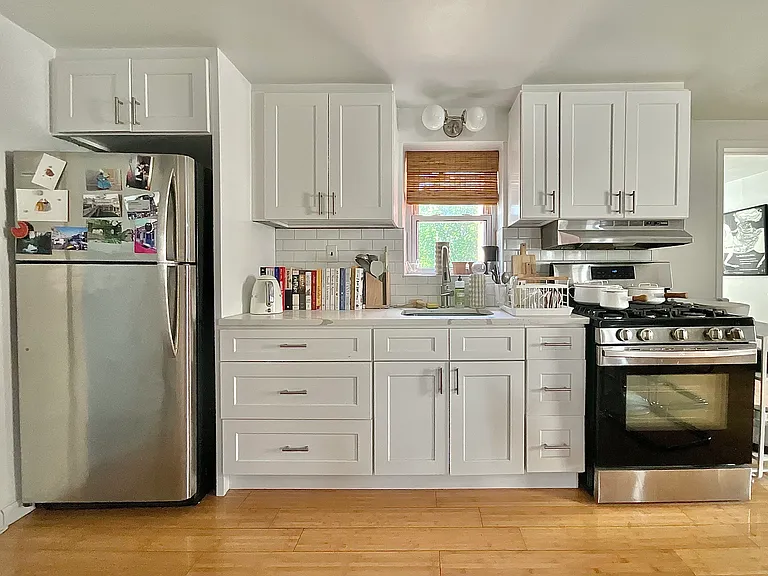 229 Leonard St #3 — Photo 3