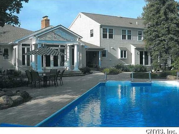 4th image of 6944 Saint Andrews Cir