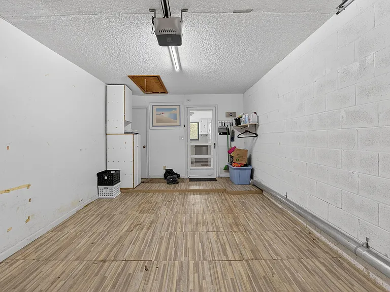 4944 Equestrian Cir #A — Photo 22