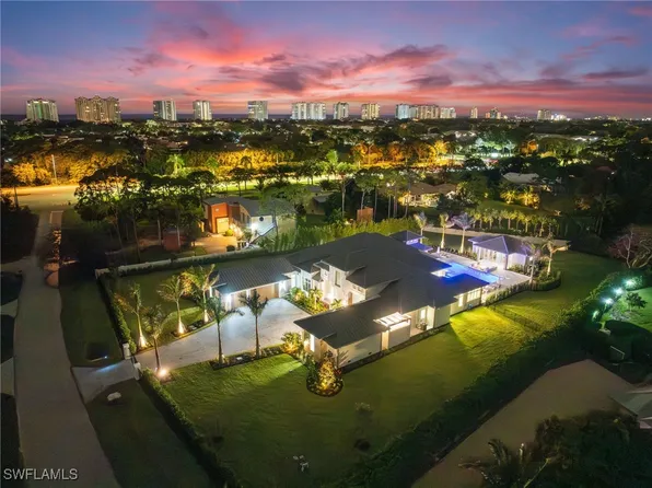 39 Cajeput Dr, Naples, FL 34108