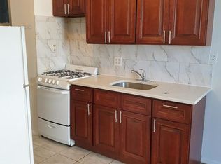 21-29 41st St APT 2B, Astoria, NY 11105