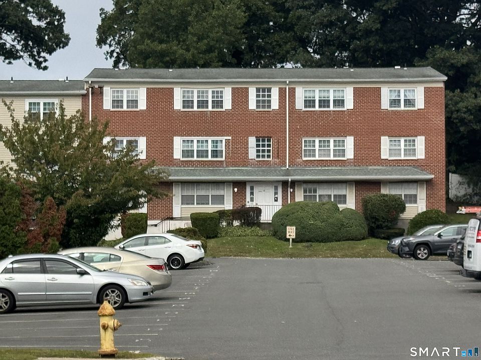 1st image of 50 Greenhouse Road #58B