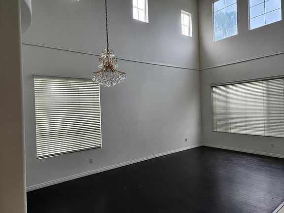 2nd image of 7117 Silverwood Dr