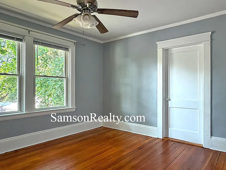 38 Viola Ave #2 — Photo 12