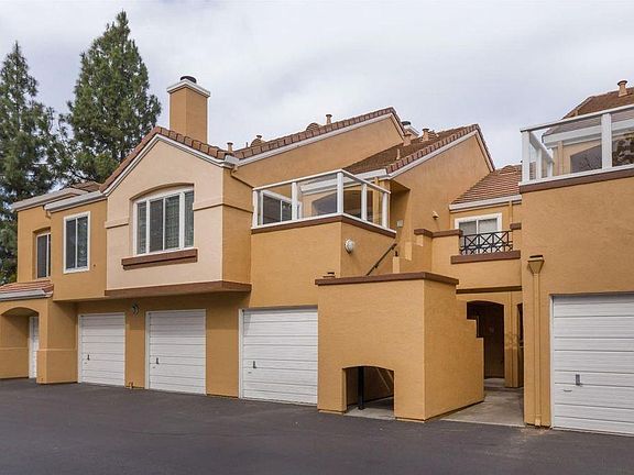 2nd image of 6989 Rodling Dr Unit D