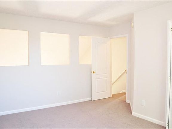 5th image of 184 McConnells Trace Blvd