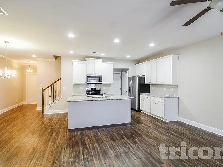 489 Trickum Hill Dr — Photo 3