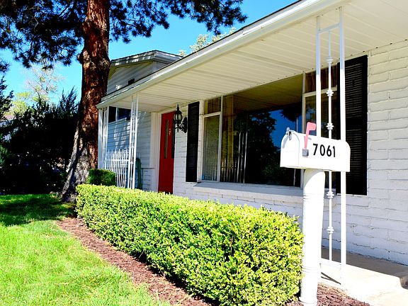 4th image of 7061 S Lenora Cir