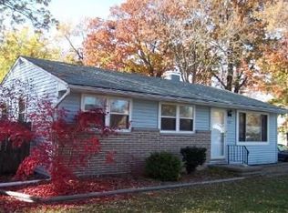 272 Overlook Rd, Vermilion, OH 44089