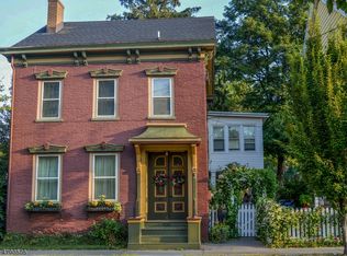 235 Water St, Belvidere, NJ 07823