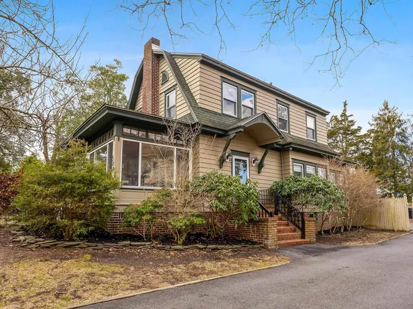 509 S Shore Rd, Absecon, NJ 08201