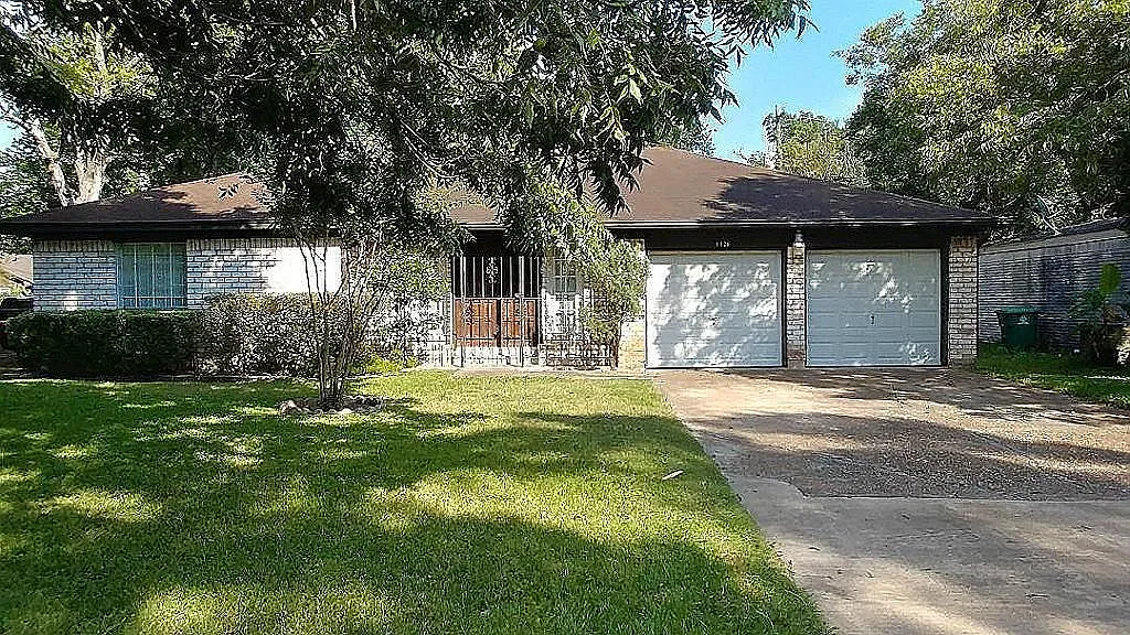 Building Photo - 1126 Wisterwood Dr