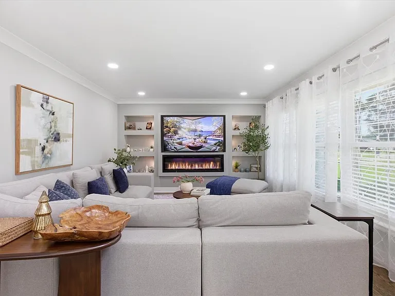 1780 W Jo Ann Ln — Photo 2
