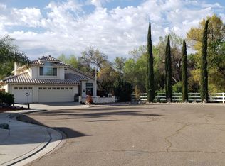 13796 Wyeth Rd, El Cajon, CA 92021