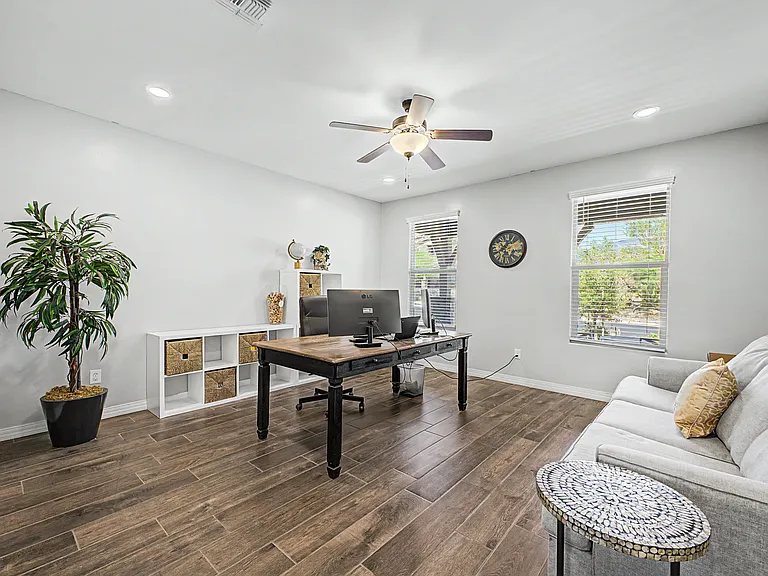 11961 N Silver Village Pl — Photo 29