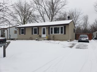 2218 Pollard Rd, Lansing, MI 48911