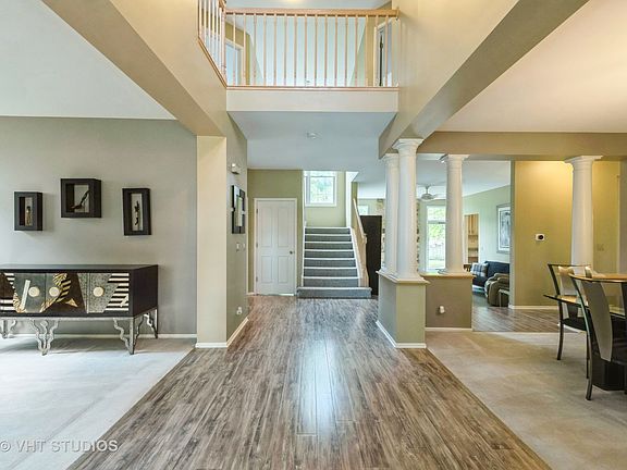4th image of 1435 Cheswick Ln