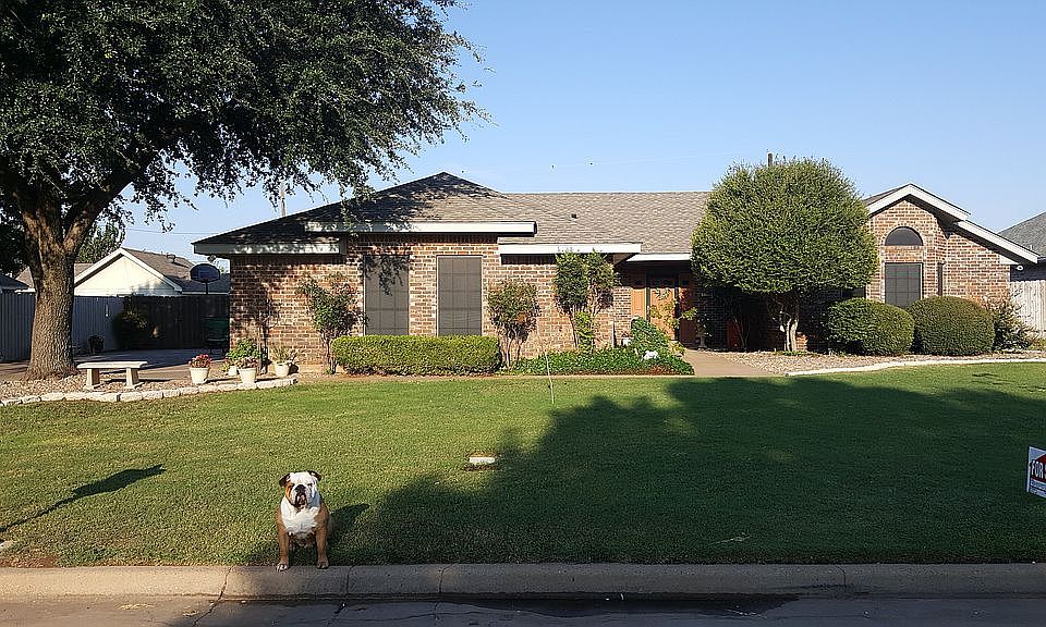 1st image of 988 Coulter Dr