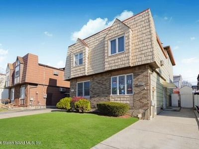 299 Brookfield Ave, Staten Island, NY, 10308
