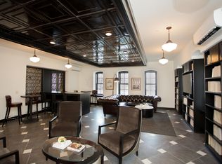 E Deshler Ave, Columbus, OH 43206