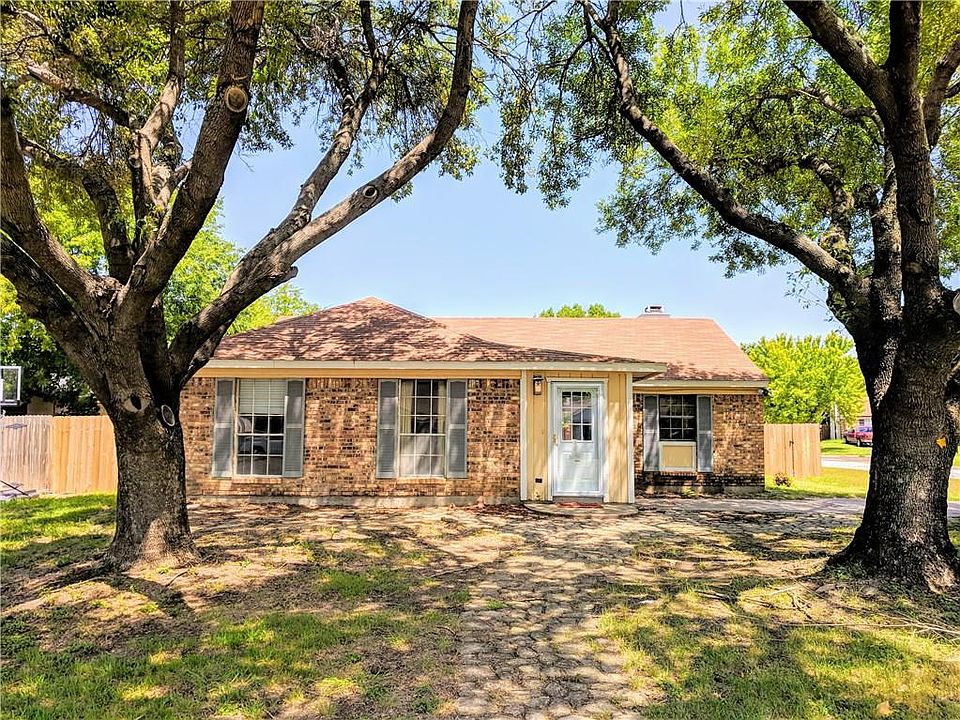 1st image of 4559 Wild Rose Ct