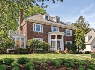 430 Commonwealth Ave, Newton, MA 02459