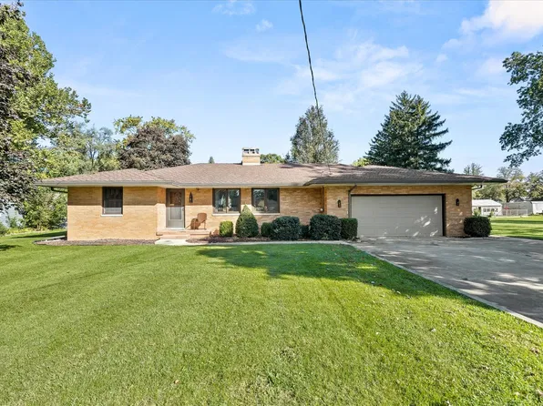 1426 E Kent St, Streator, IL 61364