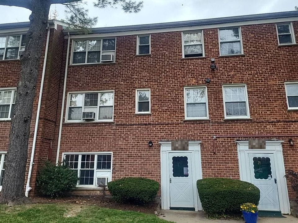 1st image of 25 Fieldstone Dr APT 212