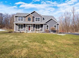 37 Kimberlee Dr, Canastota, NY 13032
