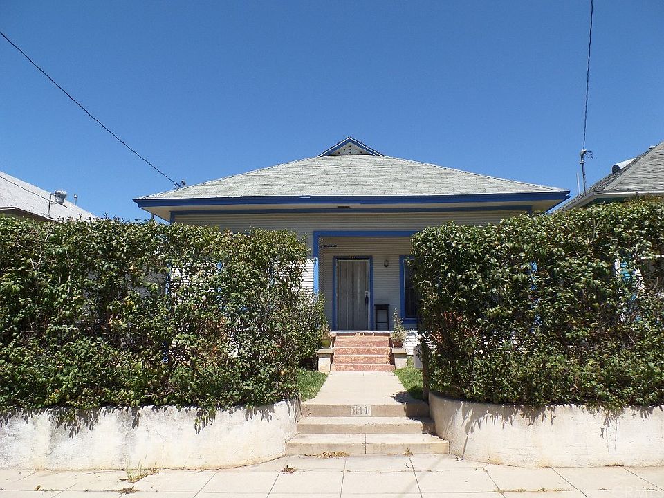 1st image of 811 Stillman Ave