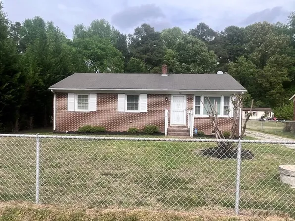 98 Vincent Dr, Emporia, VA 23847