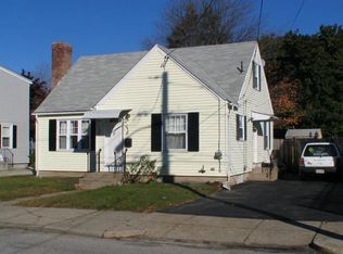 192 Carter Ave, Pawtucket, RI 02861
