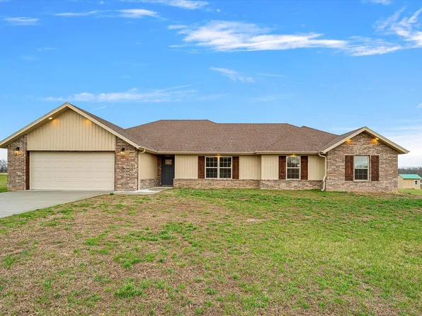 62 Logan Hl Drive, Rogersville, MO 65742