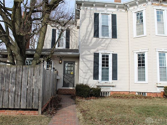 3rd image of 2 N Main St