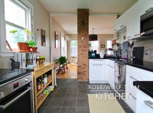 6 4th Street Pl #3, Cambridge, MA 02141