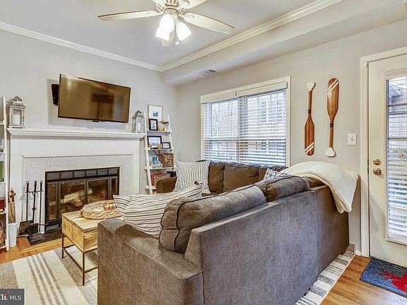 5th image of 2919B S Woodley St #1
