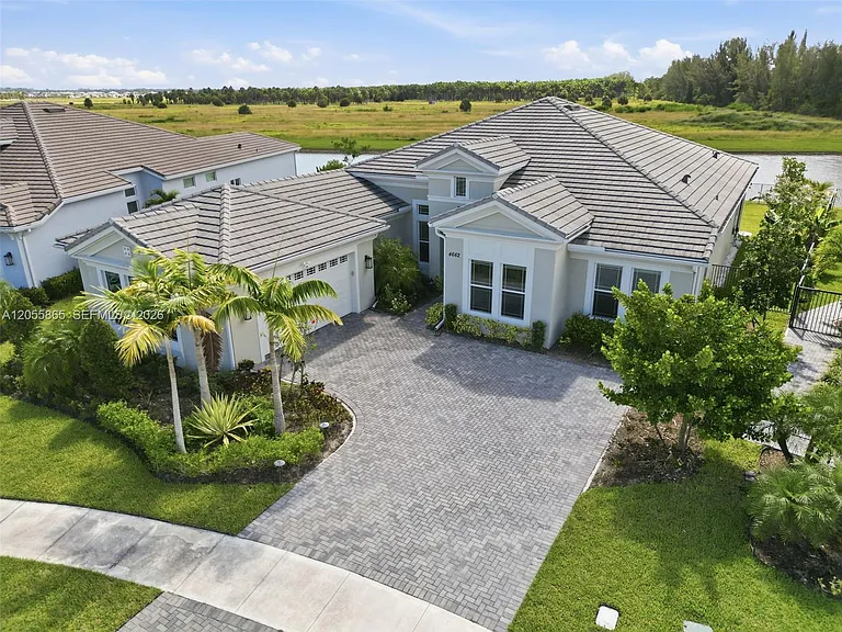 4662 Estates Cir — Photo 99