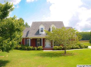 149 Honey Brook Dr, Toney, AL 35773
