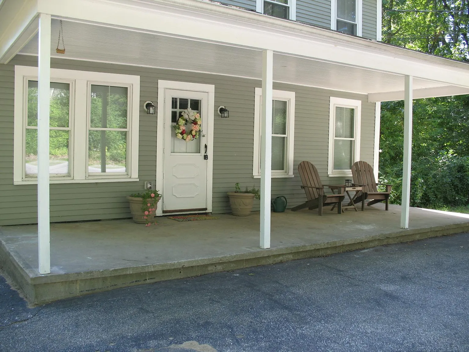 2 bed, 840 sqft, $2,000 — Photo 2
